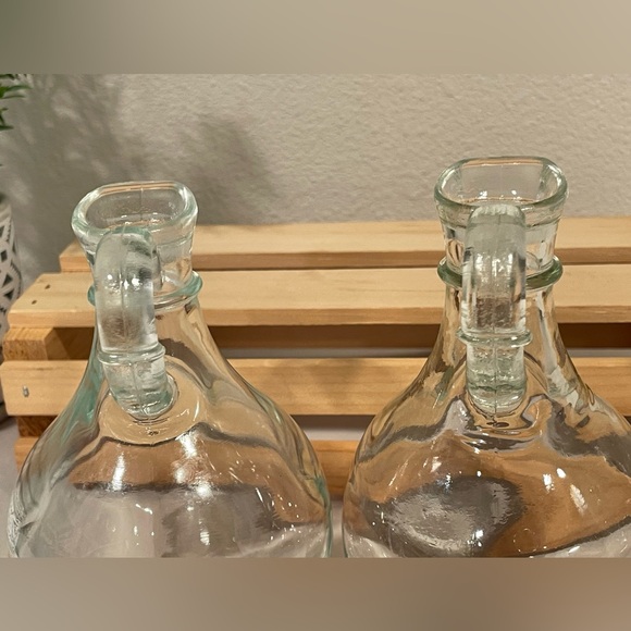 🥳BOGO! Pair (2) VTG Anchor Hocking Clear Glass Decanters w Stoppers. - Picture 7 of 13